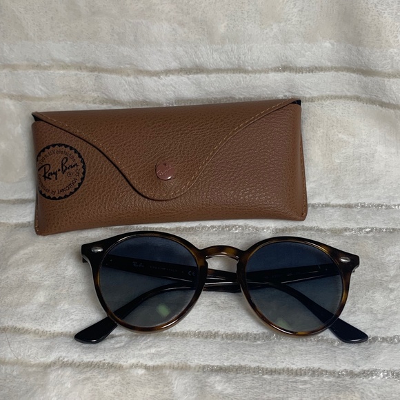 Ray-Ban Sunglasses RB2180 710/X0 51-21 with Case - Picture 2 of 9
